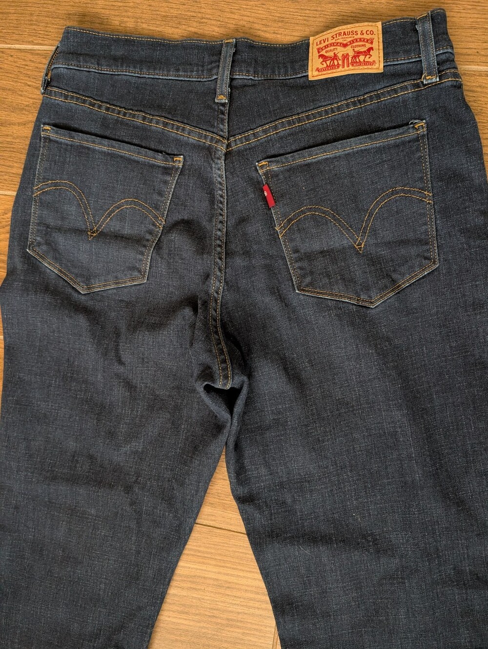 Levi's Womens Dark Blue Classic Straight Leg Jeans Size 8 - Picture 5 of 8
